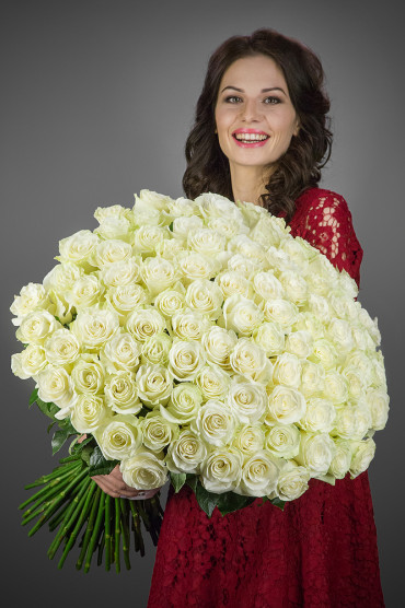 Роза Мондиаль 60 см 101 шт