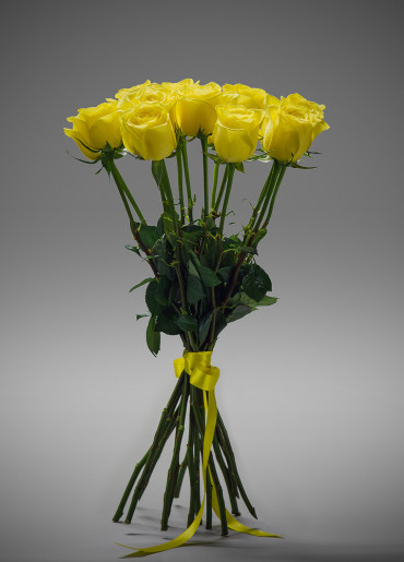 Роза желтая (Эквадор) 50 см 15 шт